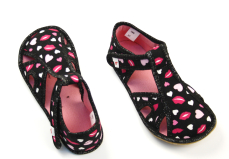 Ef Barefoot papuče 386 Black Hearts Ef Barefoot papuče 386 Black Hearts