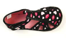 Ef Barefoot papuče 386 Black Hearts Ef Barefoot papuče 386 Black Hearts