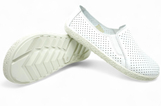 Wild Barefoot Slip ons White Wild Barefoot Slip ons White